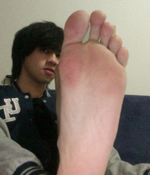 Do you like my feet 5fc6cc22badf1.jpg