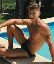 Speedo boy hotties 5fc6d0684d6be.jpg