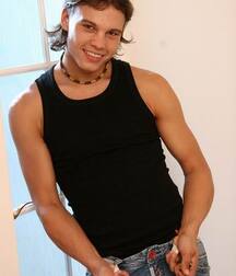 Hottie Arno 5fc859780b380.jpg