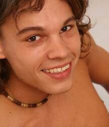 Hottie Arno 5fc85a09a9ddb.jpg
