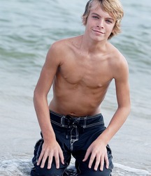 Beach boy hotties 5fc8fb7a1c7fa.jpg