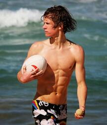 Beach boy hotties 5fc8fbc304741.jpg