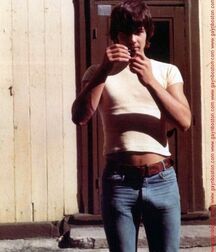 Jeans lover 5fc8fd0f2eef0.jpg