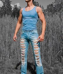 Jeans lover 5fc8fd1cd21f4.jpg