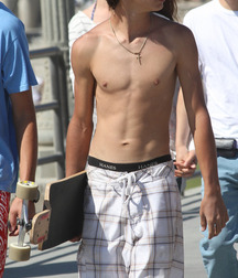 Surfer and beach boys 2 5fc8fdf4197d8.jpg