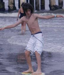 Adorable twinks 2 5fc927df558a6.jpg
