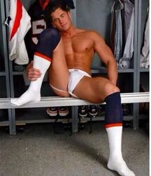 Jockstraps and thongs 5fc92b80951cf.jpg