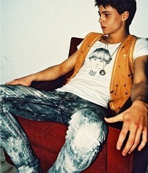 Blue jeans jocks 5fc965d3ed1d8.jpg