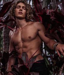 Gorgeous longhair hunks 5fc9afa077865.jpg