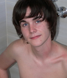 Cute cousin Conny 5fcaf0387b92a.jpg