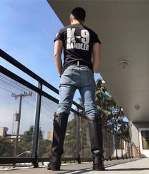 Sexy boot boys 5fcb18adb23ed.jpg