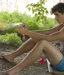 Flip flops and barefoot 5fcb9952c084d.jpg