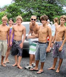 Flip flops and barefoot 5fcb99c068e4c.jpg