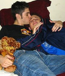Moto buddies 5fcbe3ed5f7f3.jpg