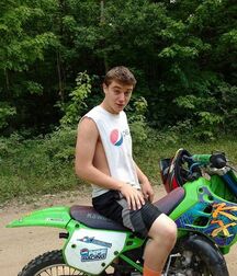 Moto buddies 5fcbe46216551.jpg
