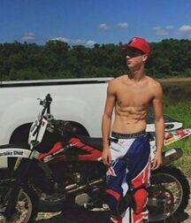 Motocross boys 5fcbe54287c2b.jpg