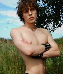Magical teen Edgar 5fcc0d8f92182.jpg