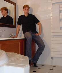 College mate Eric 5fcc6a9f31abb.jpg