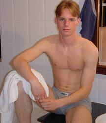 College mate Eric 5fcc6ade7d24f.jpg