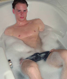 College mate Eric 5fcc6af156ce6.jpg