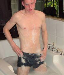 College mate Eric 5fcc6af307b4b.jpg