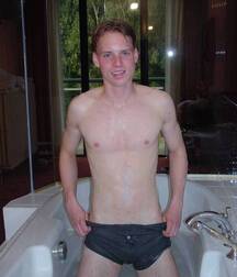 College mate Eric 5fcc6af68609e.jpg