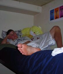 Friends delicious feet 5fccd3a03636a.jpg