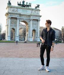 Sneakerboys in chucks 5fccd6642b478.jpg