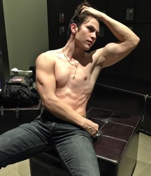 Twinks around the world 5fccd7c25f91d.jpg