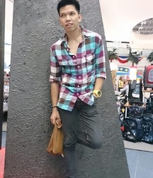 Twinks around the world 5fccd7c4af443.jpg