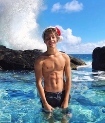 Twinks around the world 2 5fccd99daef29.jpg