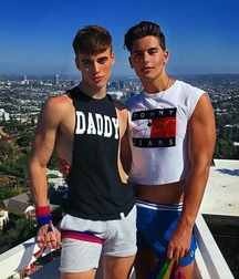 Twinks around the world 2 5fccd9b72201c.jpg