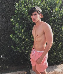 Twinks around the world 2 5fccd9f2a017f.jpg