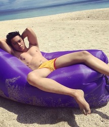 Twinks around the world 2 5fccd9f920739.jpg