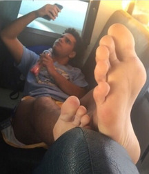Life at the boys feet 5fcce85b5bed8.jpg