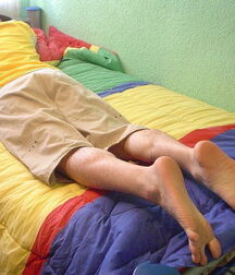 Life at the boys feet 5fcce8f9280e9.jpg