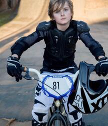 Jock barefoot and in boots 5fce70098fe37.jpg