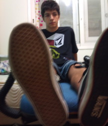Bad sneaker boys 5fce8a2283bbc.jpg