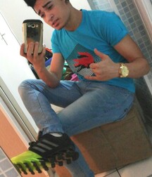 Bad sneaker boys