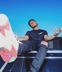 Bad sneaker boys 5fce8a4ef3aa4.jpg