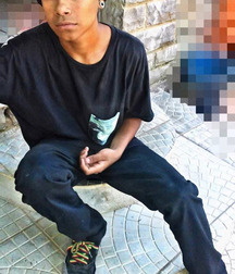 Bad sneaker boys 5fce8a51d4743.jpg