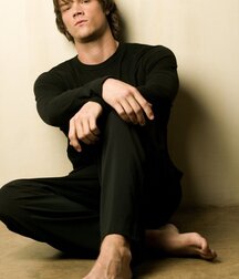 Show me your feet 5fceae10276fd.jpg