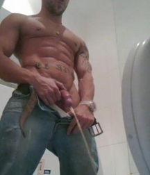 Guys have to go 2 5fcebe0b07f28.jpg