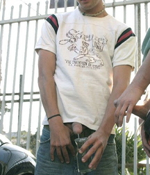 Guys have to go 2 5fcebe3124da3.jpg