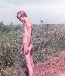 Guys have to go 2 5fcebea92c1c8.jpg