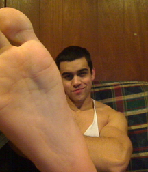 Be happy with smelly feet 5fcee329b1afa.jpg