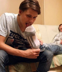 Be happy with smelly feet 5fcee34f4b243.jpg