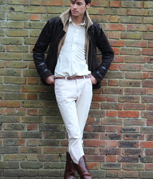 You are looking at my boots 5fcee73ab1a89.jpg