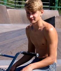 hot and sexy boys 5fcf96f80ad10.jpg