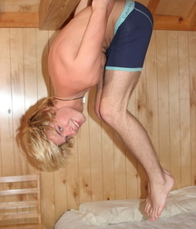 Blond amazing Mitch 5fd3e24ca883e.jpg